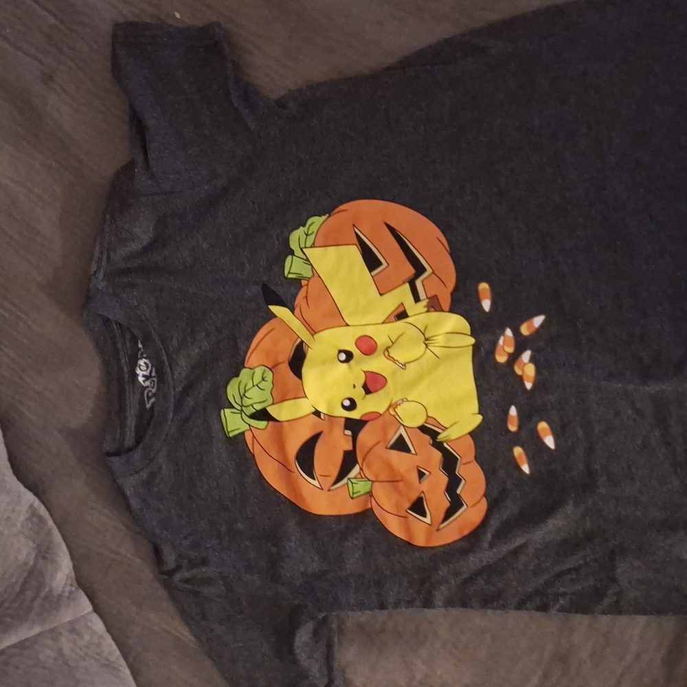 Pikachu Halloween pumpkin shirt
